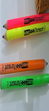 مداد مشکی فکتیس مدل Fluorescent بسته 4 عددی