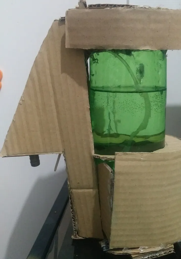 پمپ آب مدل 3V-6V