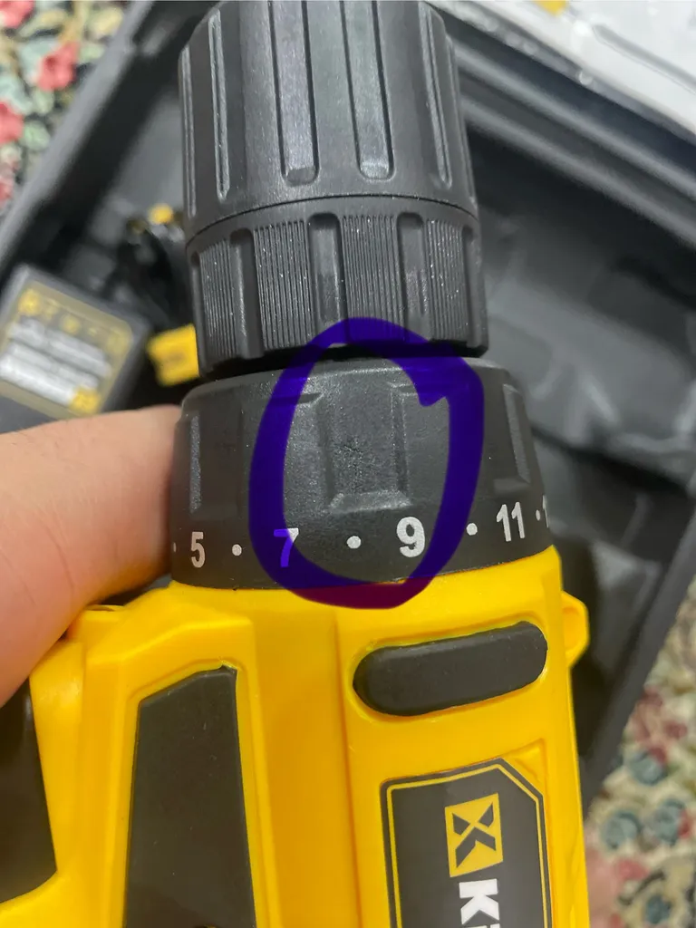 دریل پیچ گوشتی کنزاکس مدل 8000