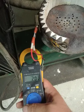 مبدل برق خودرو ویلیون مدل Green-1000W