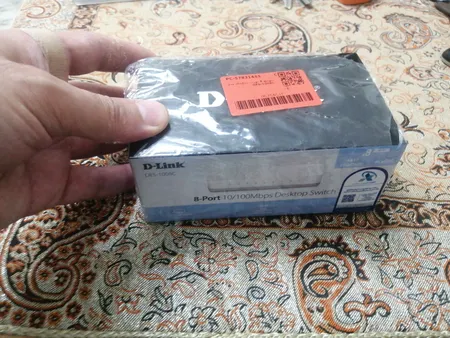 سوییچ 8 پورت دی-لینک مدل DES-1008C