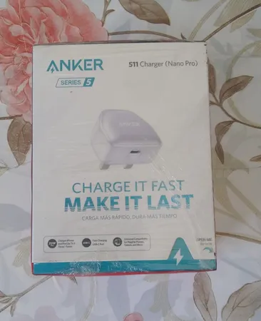 شارژر دیواری انکر مدل PowerPort III Nano-20W Fast Charger