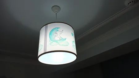 لوستر کودک طرح فیل تاج دار کد 76