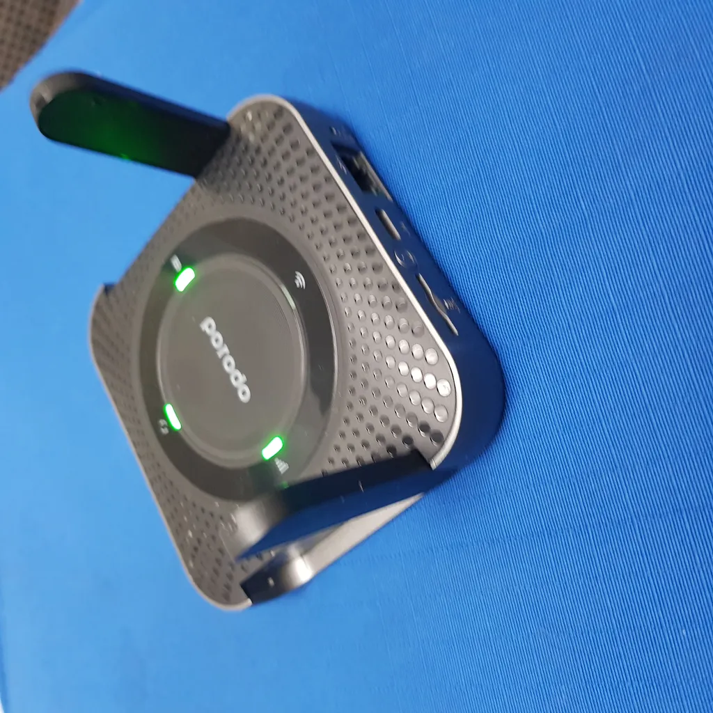 مودم  LTE قابل حمل پرودو مدل PD-4GCPMF home and outdoor portable router