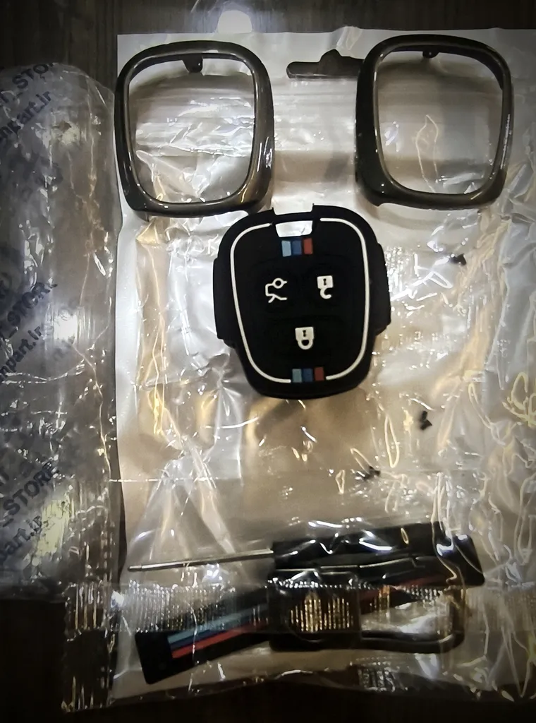 قاب ریموت و جاسوئیچی خودرو چیکال مدل P-626 مناسب برای دنا