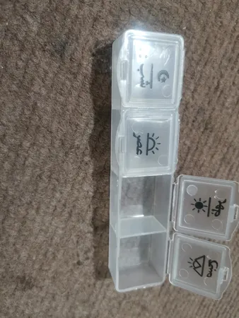 جعبه نگهدارنده دارو و یادآور کد 0010