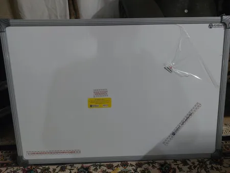 تخته وایت برد مغناطیسی آسا بُرد مدل بتا سایز 60x90 سانتی متر