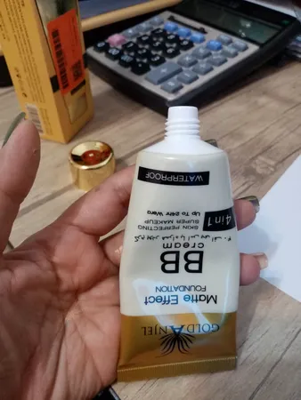 کرم پودر BB گلد انجل مدل 4in1 شماره 1 حجم 60 میلی لیتر