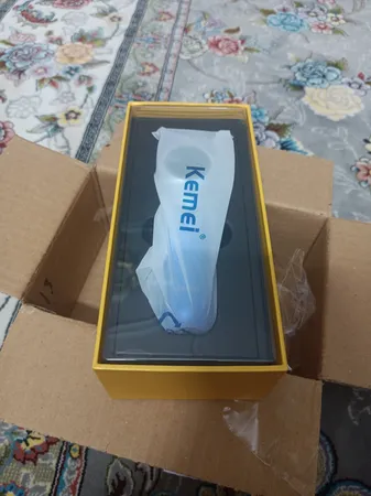 ماشین اصلاح موی صورت کیمی مدل KM-1852