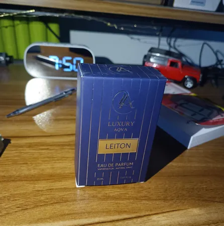 عطر جیبی لاکچری آکوا مارلی مدل Leiton حجم 25 میلی لیتر