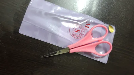 قیچی ابرو اس جی ان مدل PH1