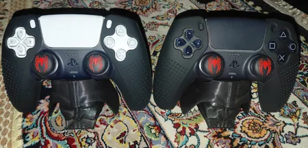 محافظ دسته پلی استیشن 5 مدل جلوباز C007