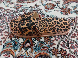 تجریه خرید دمپایی زنانه ماناپا کد 162