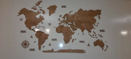 دیوارکوب مدل چوبی طرح نقشه جهان