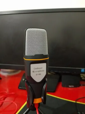 میکروفون ینمای مدل SF-666