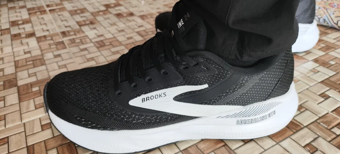 کفش رانینگ مردانه بروکس مدل Adrenaline GTS24