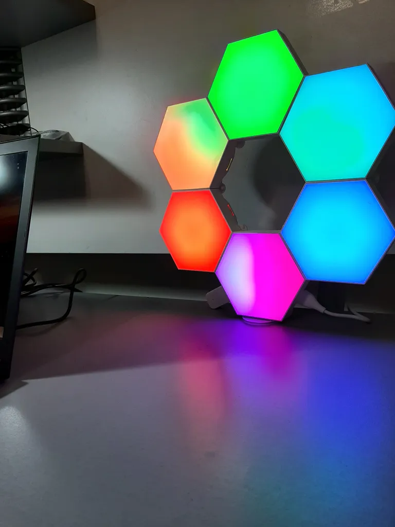 چراغ تزئینی مدل بلوتوثی طرح RGB بسته 6 عددی
