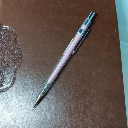 مداد نوکی پنتر مدل Glass قطر نوشتاری 0.7 میلی متر