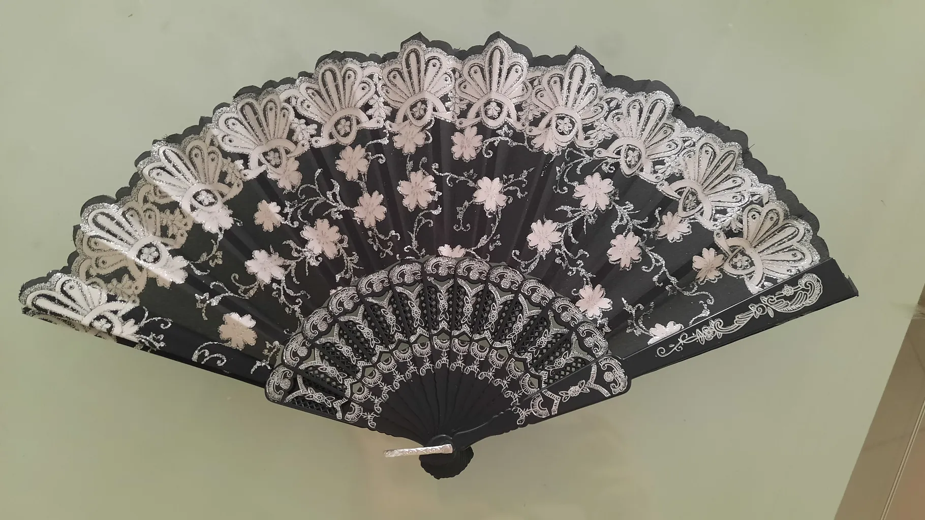 بادبزن مدل زربافت طرح 1