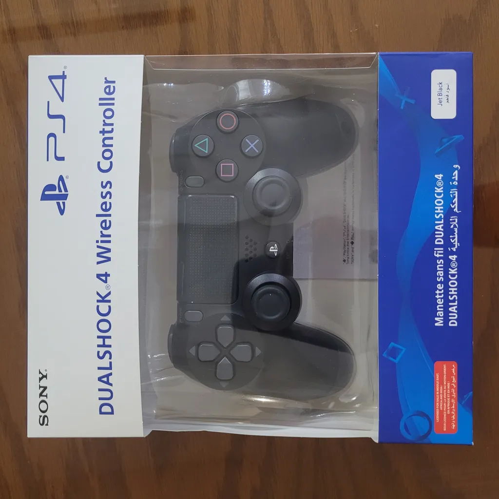 دسته بازی سونی مدل PS4