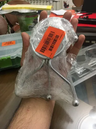 آویز لباس استار مدل shakh