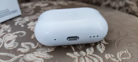 هندزفری بلوتوثی مدل AirPods Pro 2nd Generation Type-C 2024