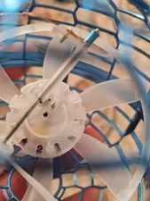 تجریه خرید بشقاب پرنده مدل توپ پرنده ریموت دار