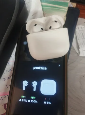 هدفون بلوتوثی اپل مدل AirPods 4 (نسخه دارای نویز کنسلینگ)