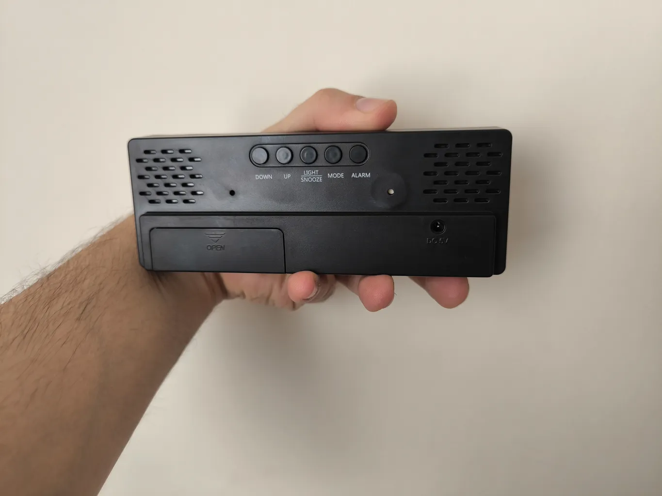 ساعت رومیزی دیجیتال مدل صفحه رنگی کد JX015 ساعت رومیزی دیجیتال مدل صفحه رنگی کد JX015