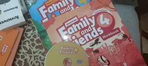 تجریه خرید کتاب Family and Friends 4 اثر Naomi Simmons انتشارات الوندپویان