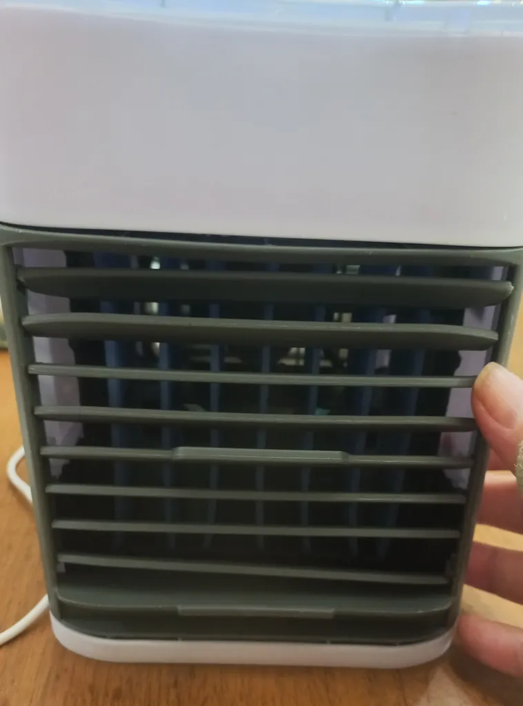 کولر آبی مدل رومیزی پرتابل