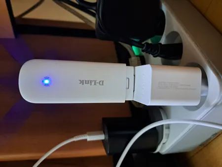 مودم 4G/LTE قابل حمل دی-لینک مدل DWR-910M