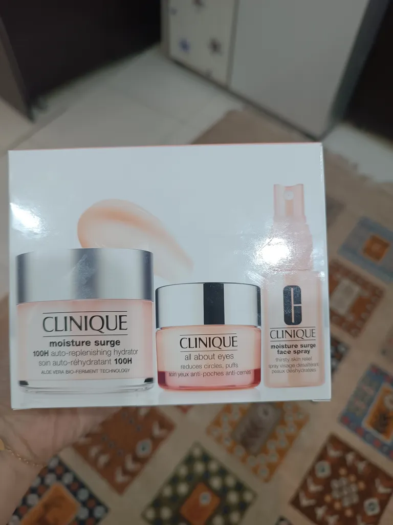 مجموعه مراقبت از پوست کلینیک مدل Travel Exclusive مجموعه 3 عددی