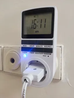 پریز تایمر دار کد 2002