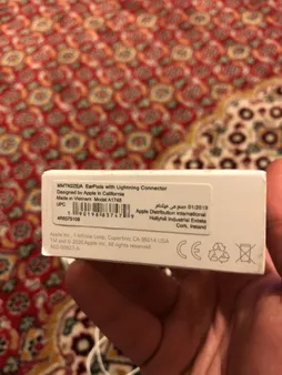 هدفون اپل مدل EarPods با کانکتور لایتنینگ