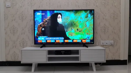 میز تلویزیون مبل مال مدل گلاس