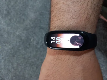 ساعت هوشمند شیائومی مدل mi 7 band new watch global