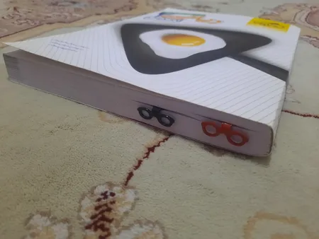 نشانگر کتاب نیتا متال طرح عینک