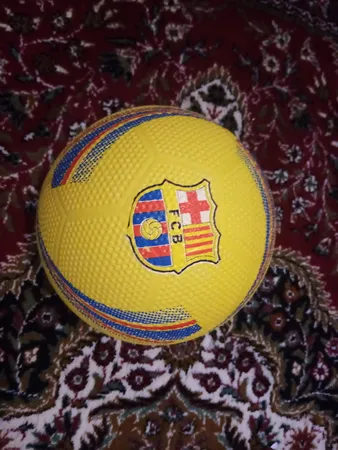 توپ فوتبال طرح بارسلونا مدل PSRG4