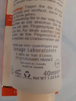 کرم ضد آفتاب رنگی الارو سری Foundation Effect SPF30 مدل High Protection مناسب پوست های چرب تحت لیسانس حجم 40 میلی‌لیتر
