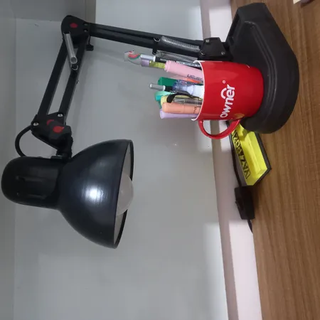 چراغ مطالعه بوستانچی مدل EN-111 همراه با لامپ  ال ای دی 7 وات E27