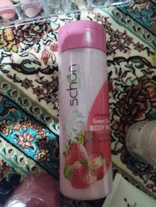 تجریه خرید شامپو بدن شون مدل Strawberry And Milk حجم 300 میلی لیتر