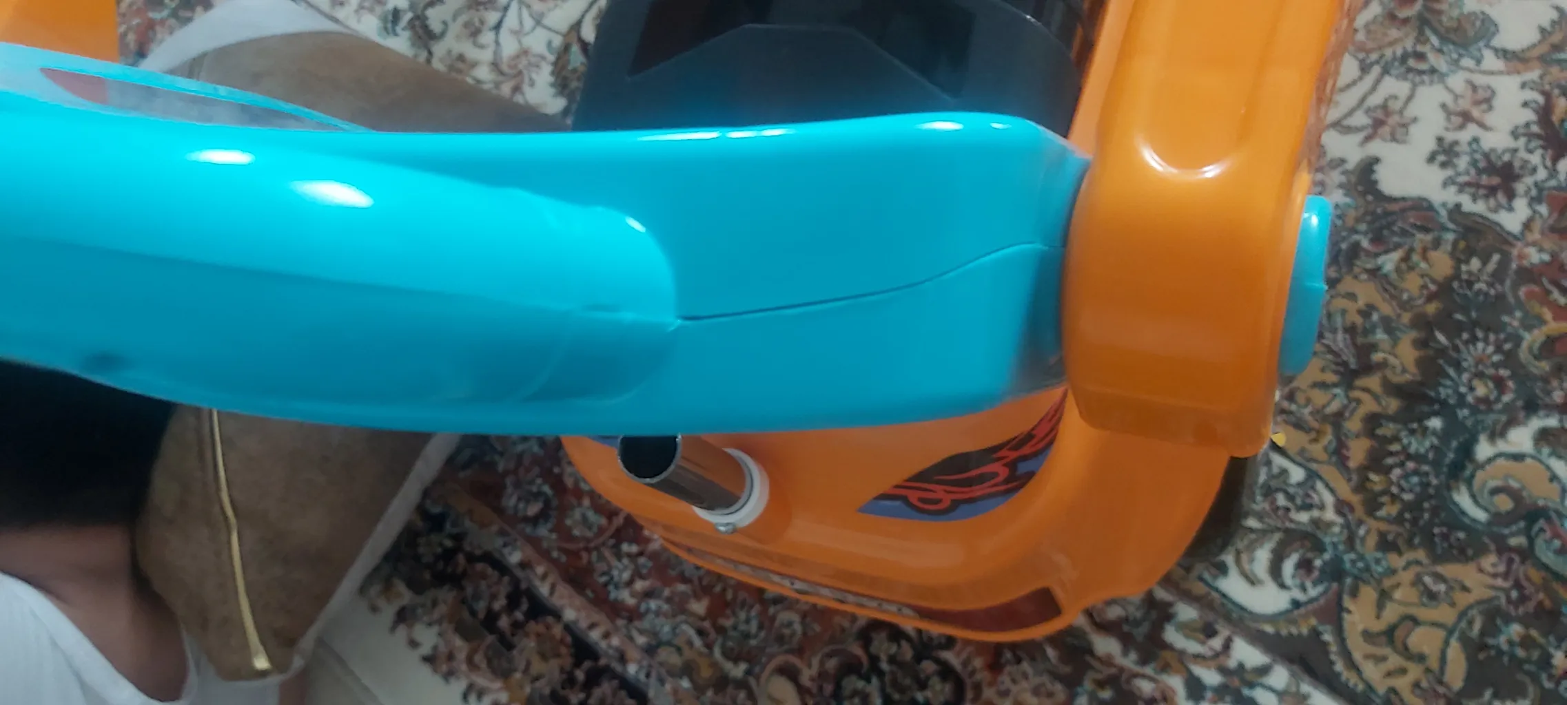 ماشین بازی دلیجان مدل بیتل