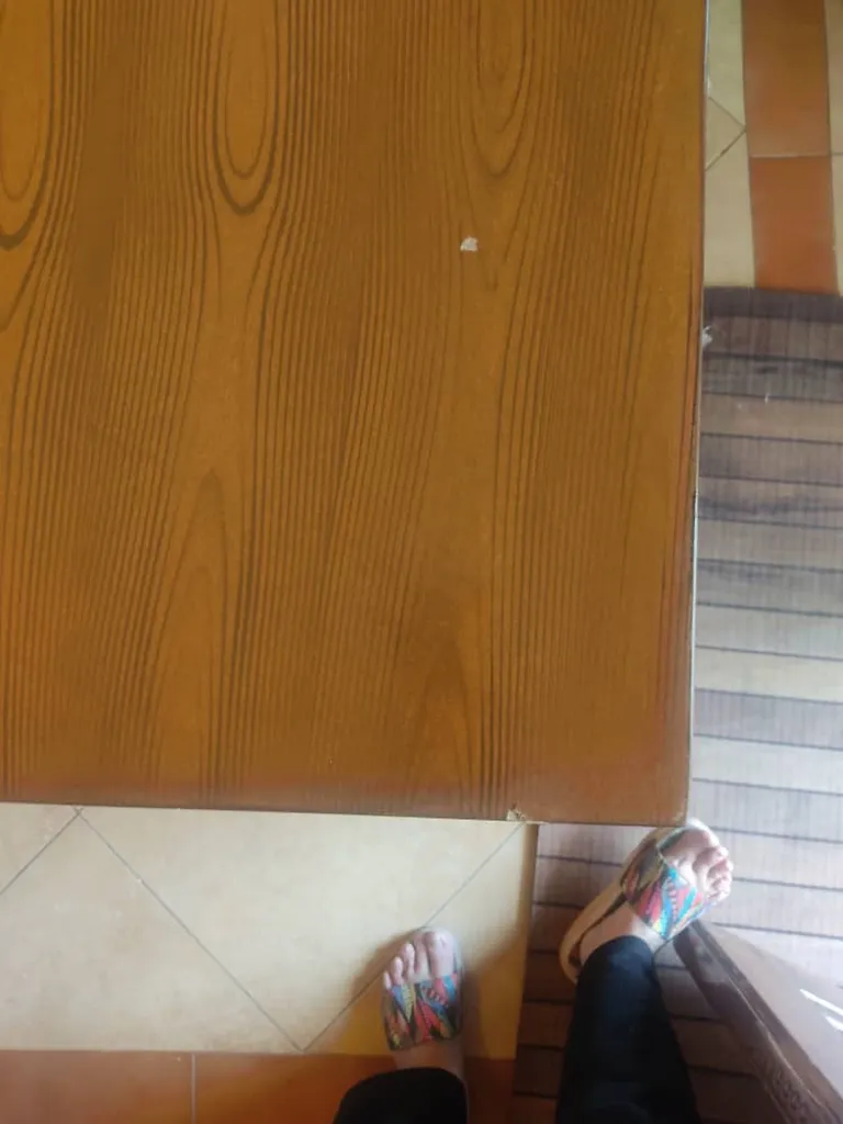 میز و صندلی ناهارخوری 2 نفره مدل کمجا v-moas2