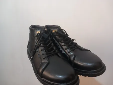 نیم بوت مردانه مدل Opiros