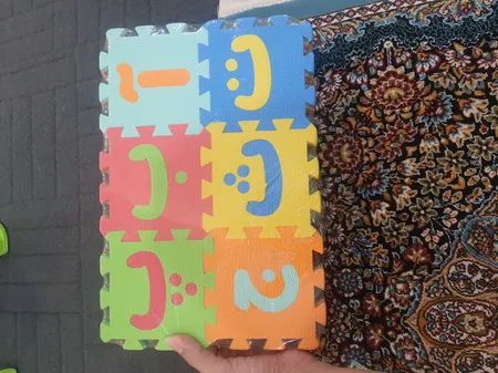 پازل 34 تکه بافوم طرح حروف و اعداد فارسی بزرگ مدل فومی