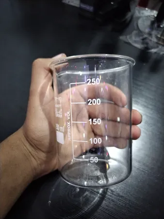 بشر آزمایشگاه مدل beaker ظرفیت 250 میلی لیتر