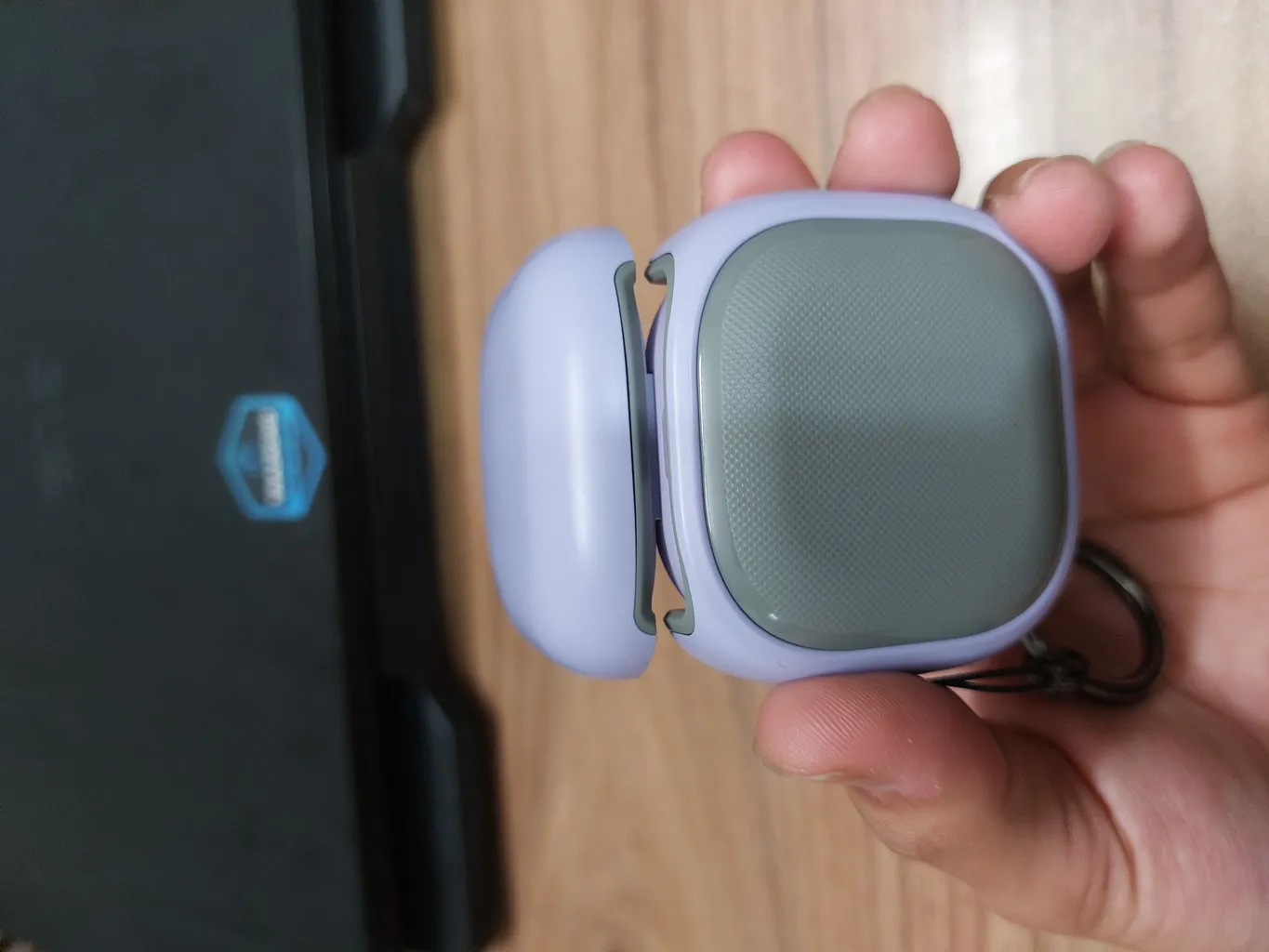 کاور سامورایی مدل Quad-16 مناسب برای کیس هدفون سامسونگ  Galaxy Buds Live / Buds Pro / Buds 2 / Buds 2 Pro / Buds FE