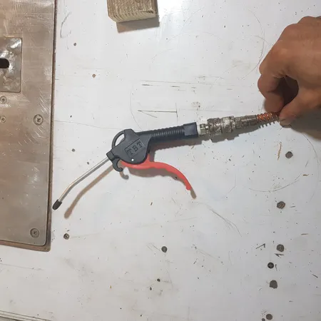 تفنگی باد مدل Yelbl میل بلند