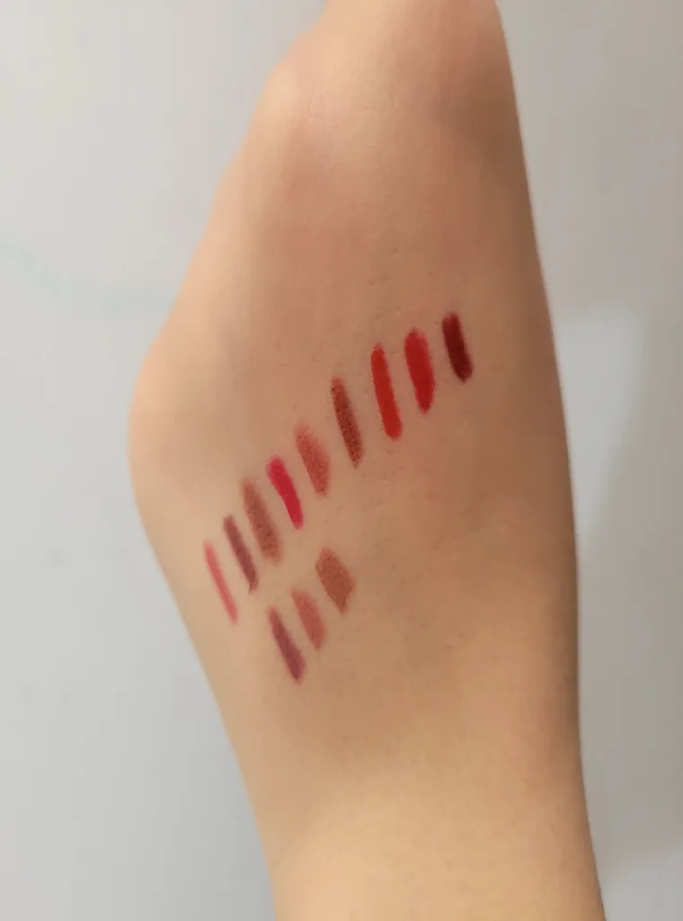 مداد لب دراگون رانی مدل waterproof مجموعه ۱۲ عددی